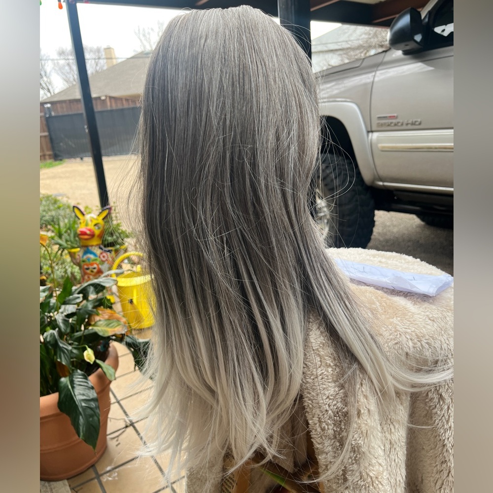 Topless White Sands beach long wig - Picture 5 of 14